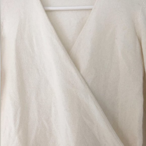 Everlane The Cashmere Wrap Sweater in Bone size XS - Picture 2 of 8